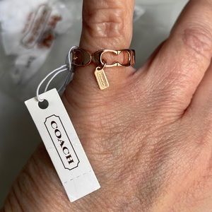NWT COACH Signature  C link Rose Gold ring Sz 6